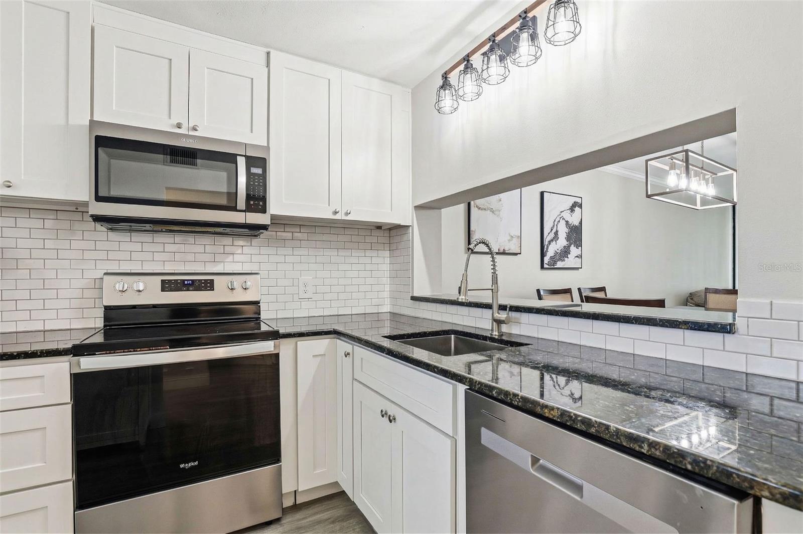 THE MARINA CLUB OF TAMPA BUILD - Residential