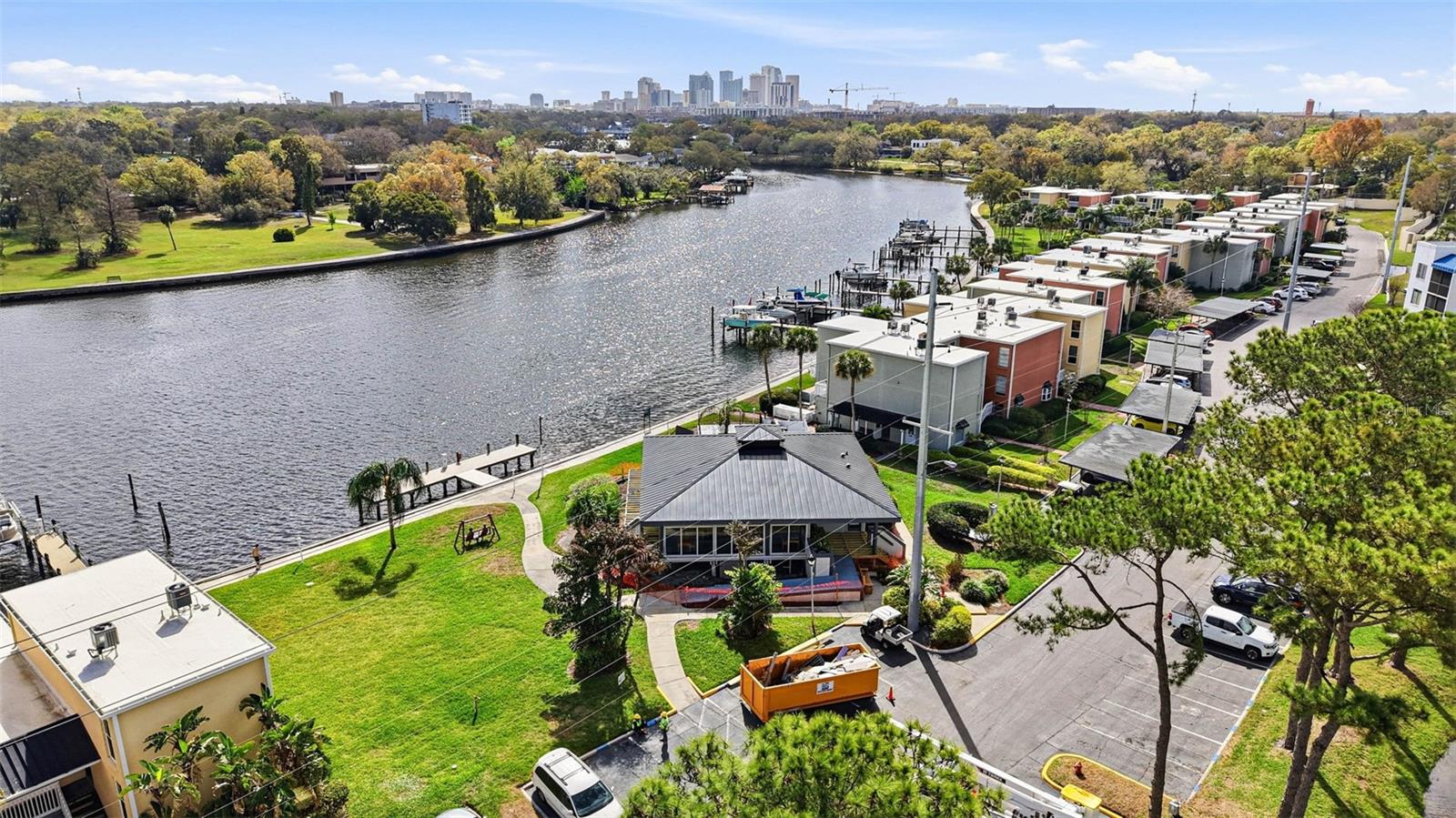 THE MARINA CLUB OF TAMPA BUILD - Residential