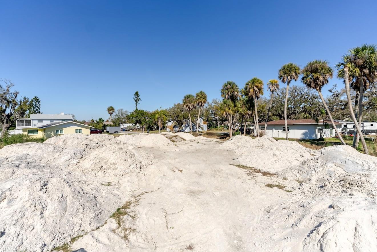 HIGHLAND SHORES FOURTH UNIT - Land