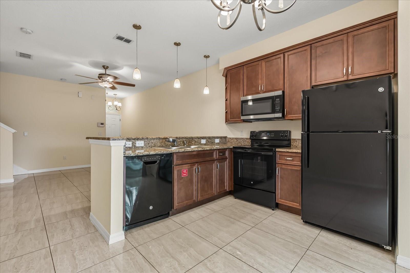 ROYAL VISTA - Residential Lease