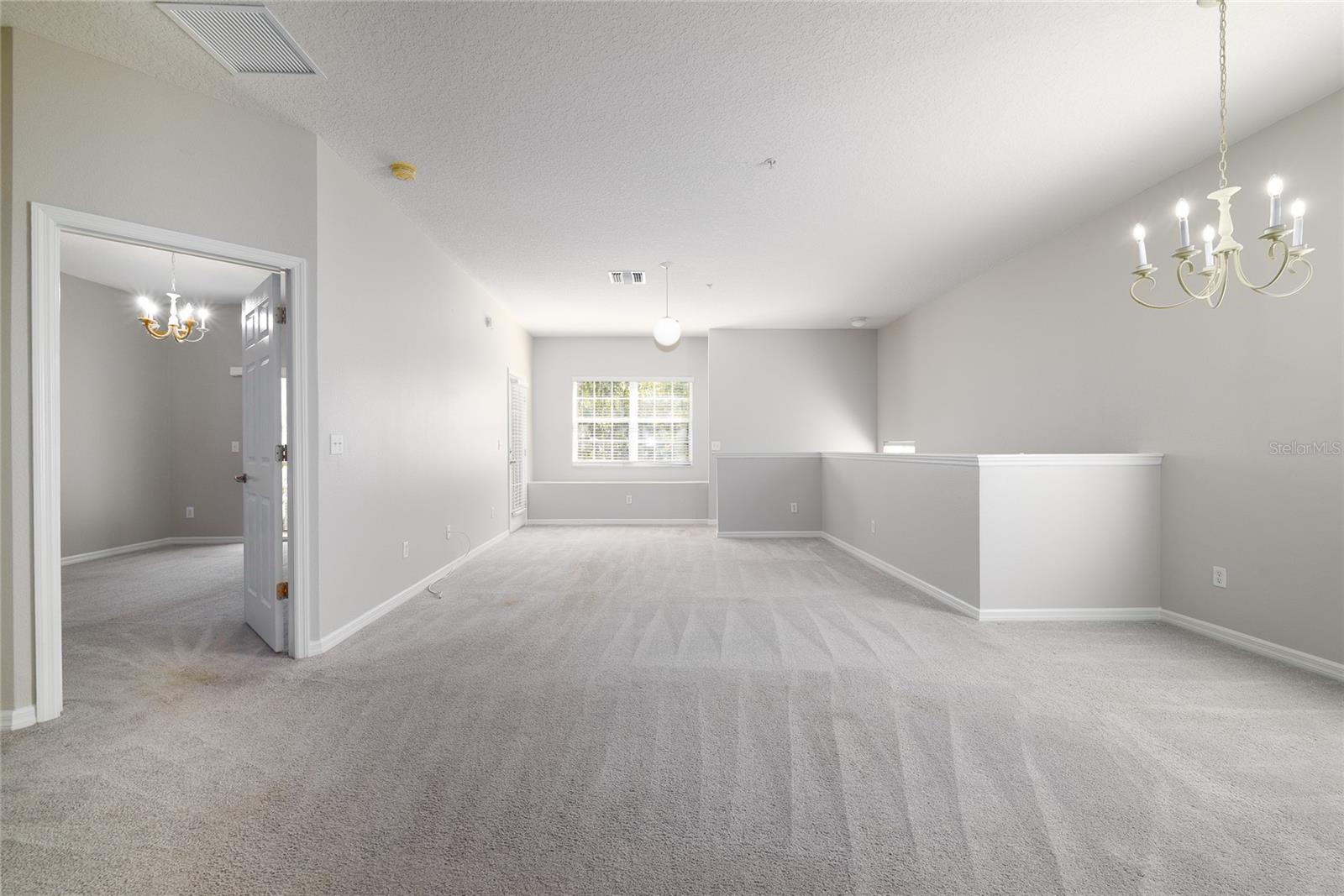 VILLAS AT CHASE GROVES A CONDO - Residential