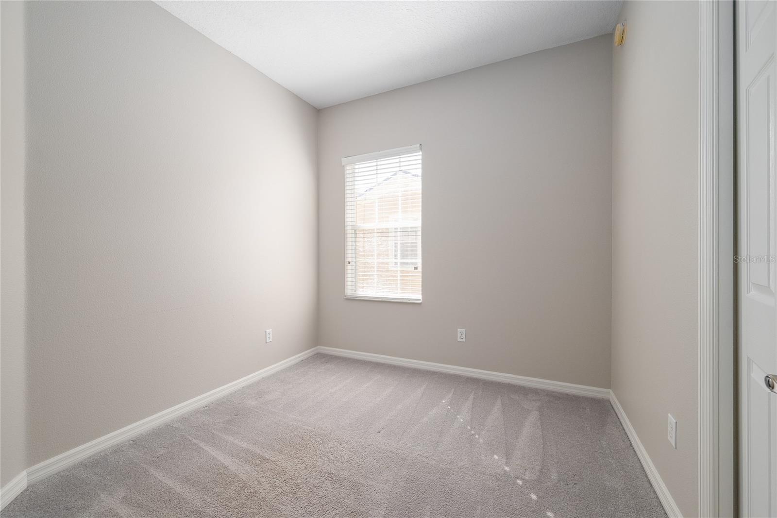 VILLAS AT CHASE GROVES A CONDO - Residential