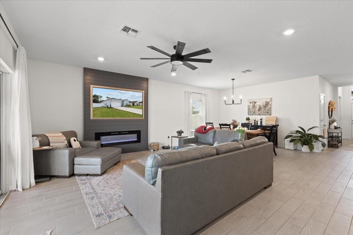 COUNTRY LANE ESTATES - Residential