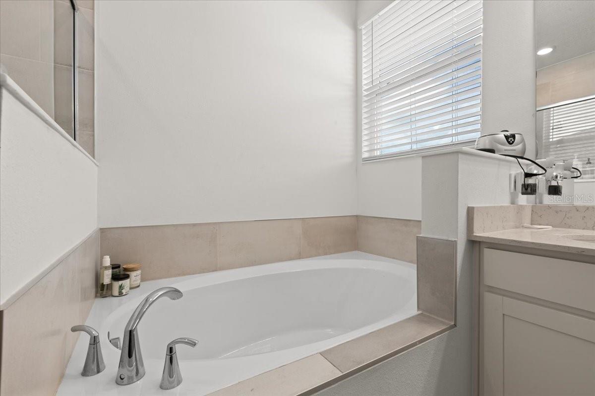 COUNTRY LANE ESTATES - Residential