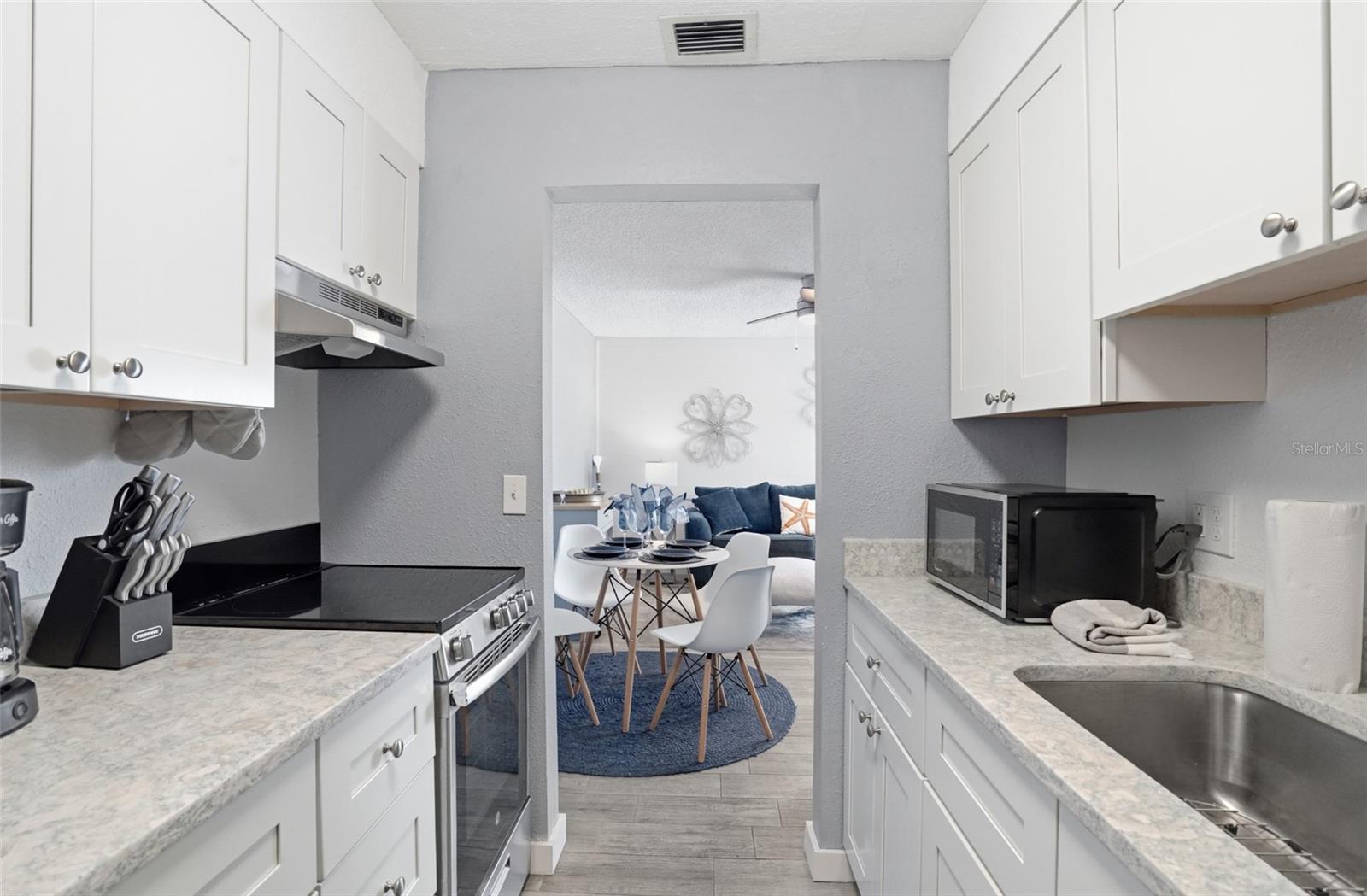 MADEIRA BEACH YACHT CLUB CONDO - Residential