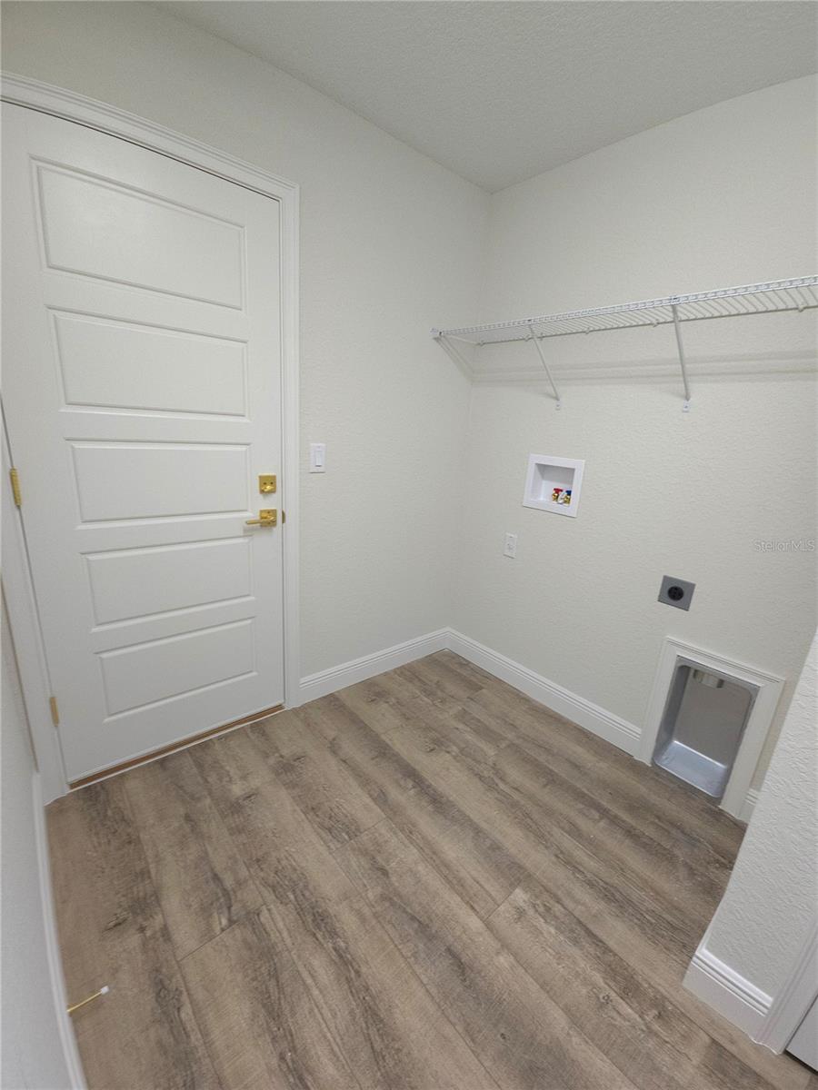 CITRUS SPGS UNIT 01 - Residential Lease