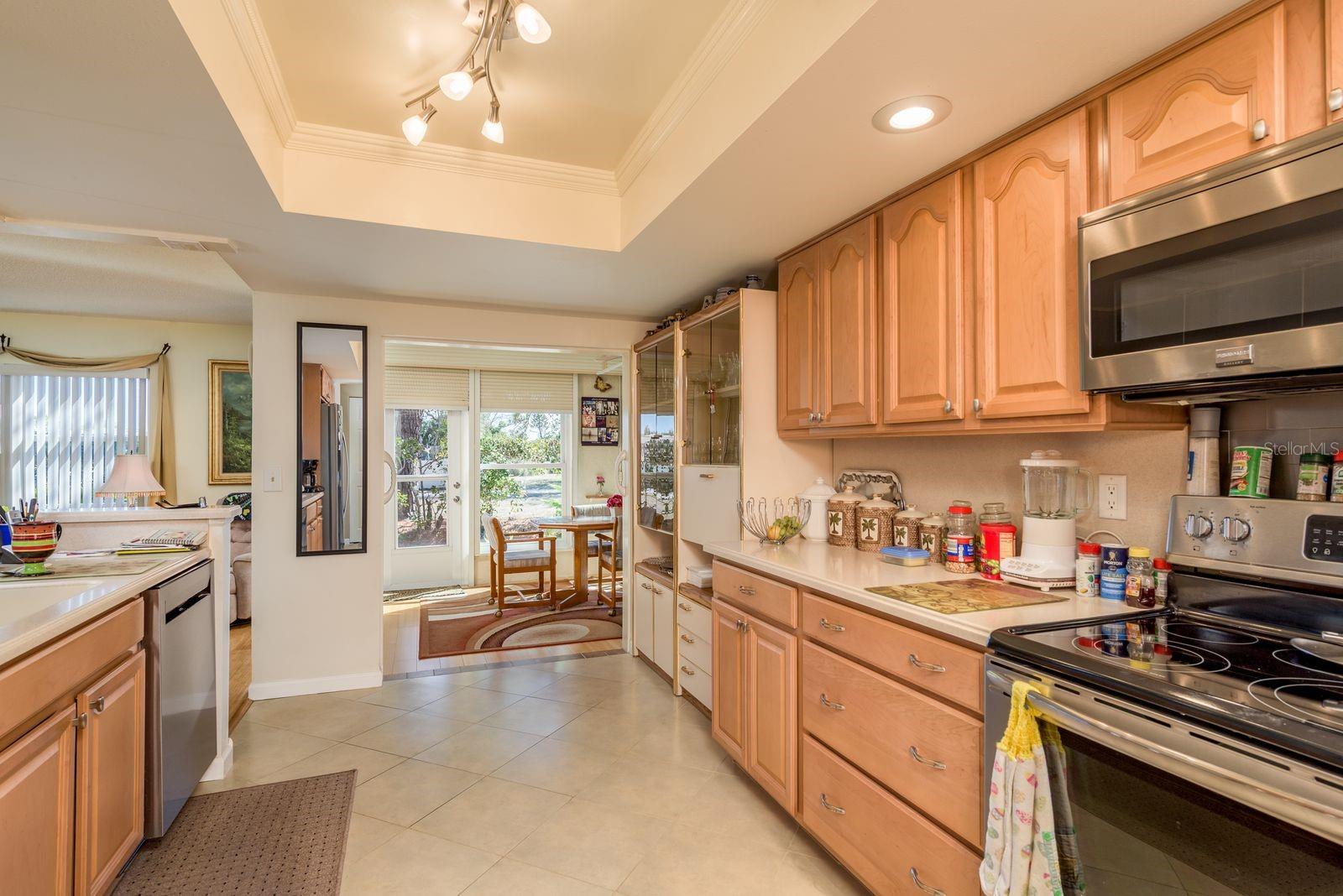 CHATEAUX WOODS CONDO - Residential