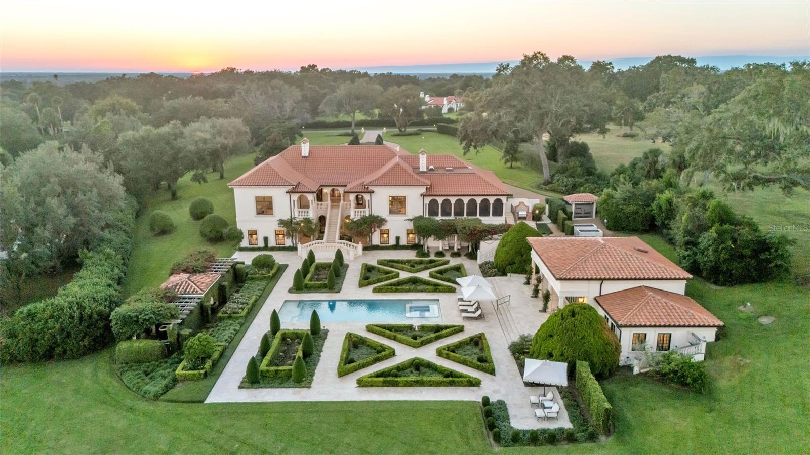 MOUNTAIN LAKE UNREC - Residential