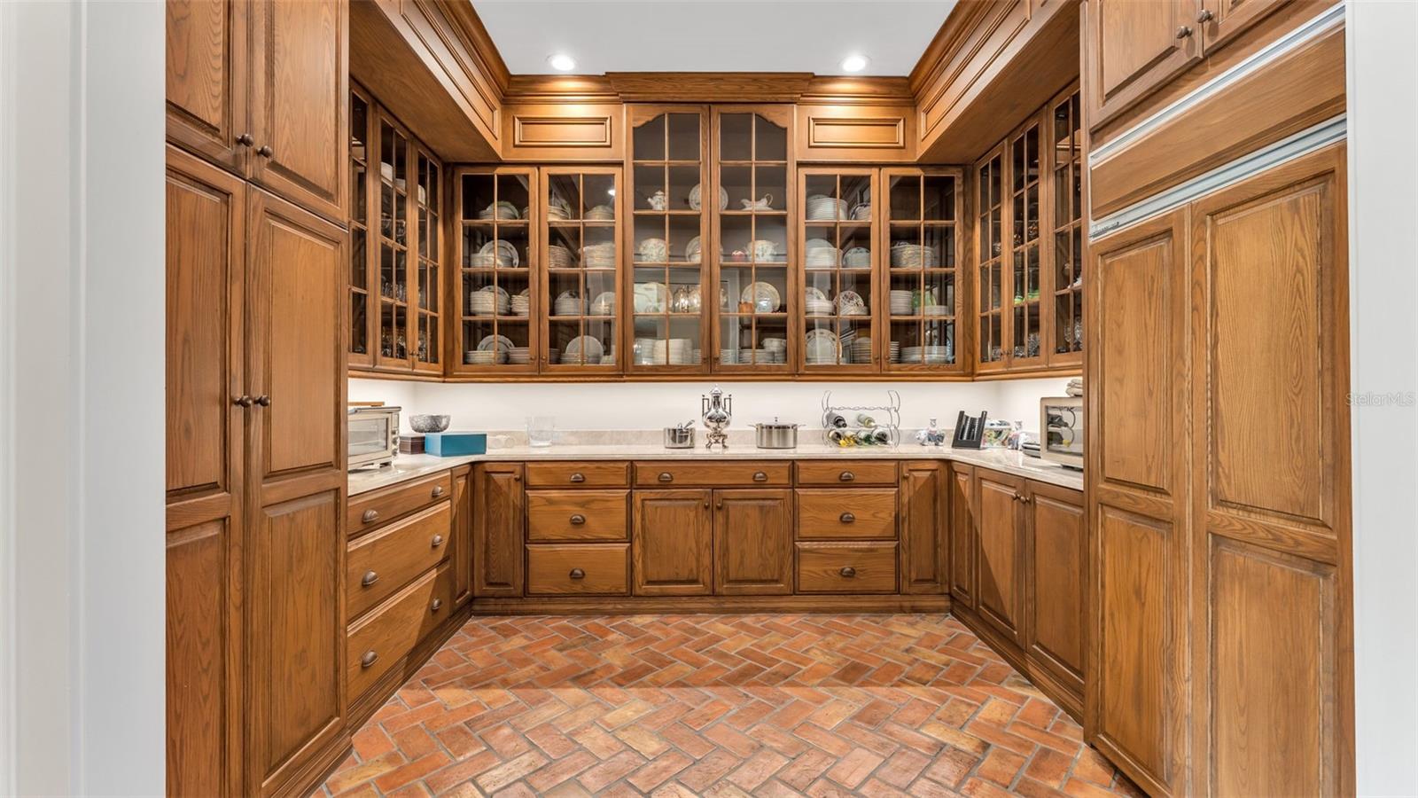 MOUNTAIN LAKE UNREC - Residential