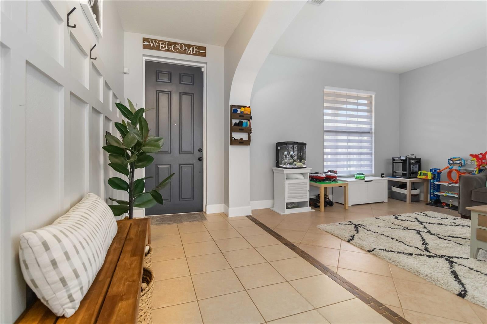 3053 GLENRIDGE CIRCLE