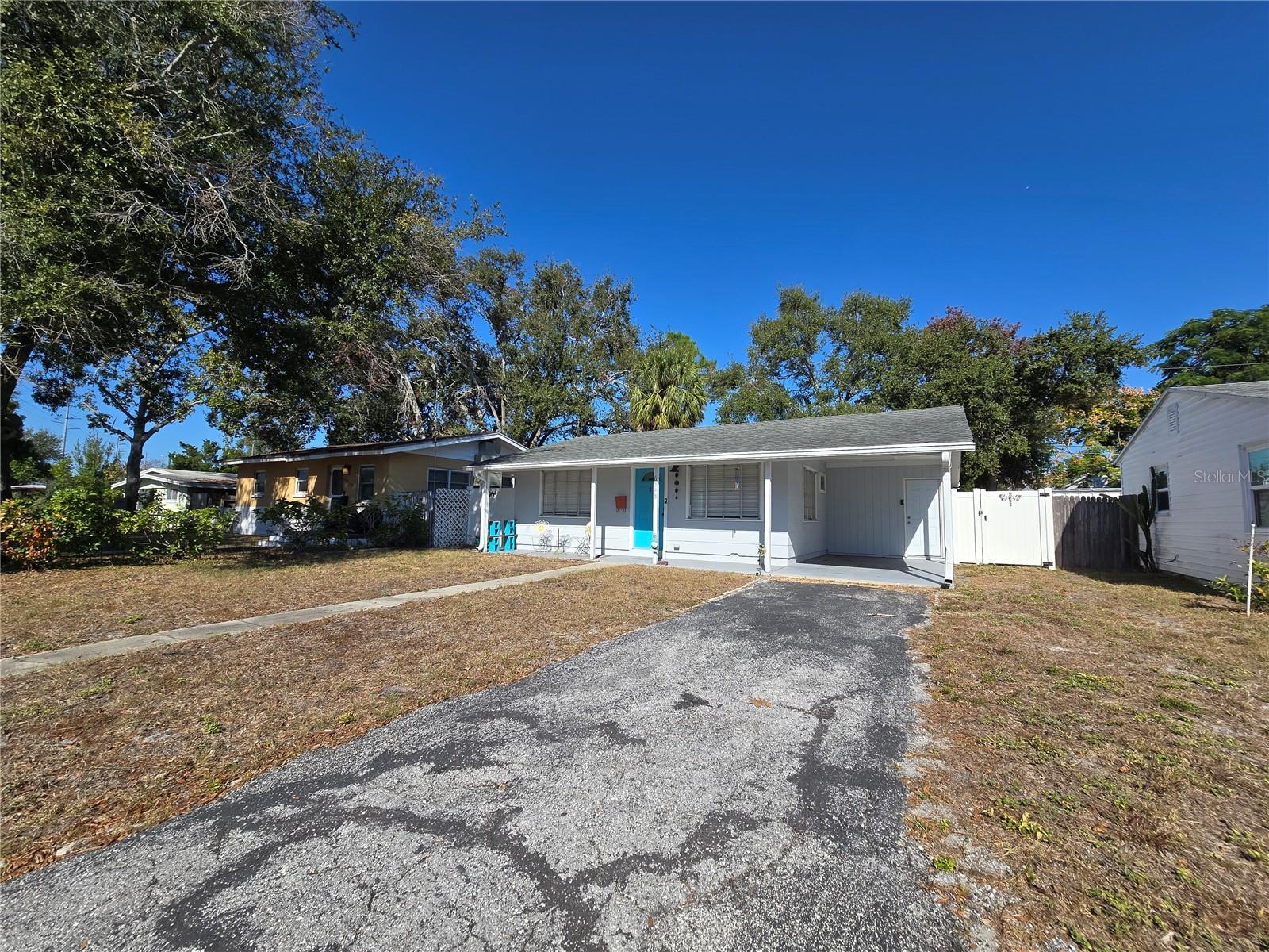 PASADENA ESTATES - Residential Lease