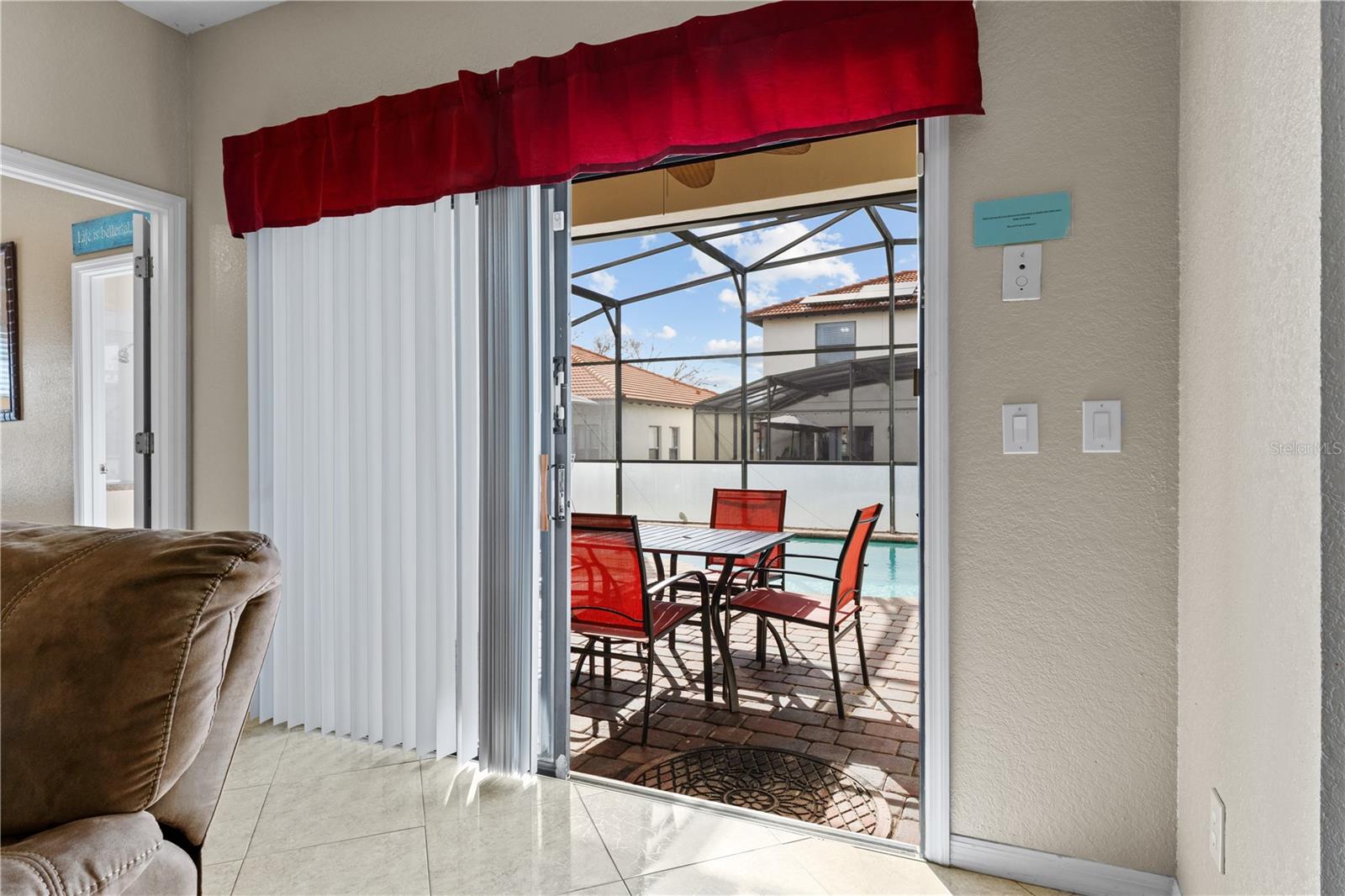 HIGH GROVE UNIT 01 LT 01 PB 50 PG 19-20 - Residential