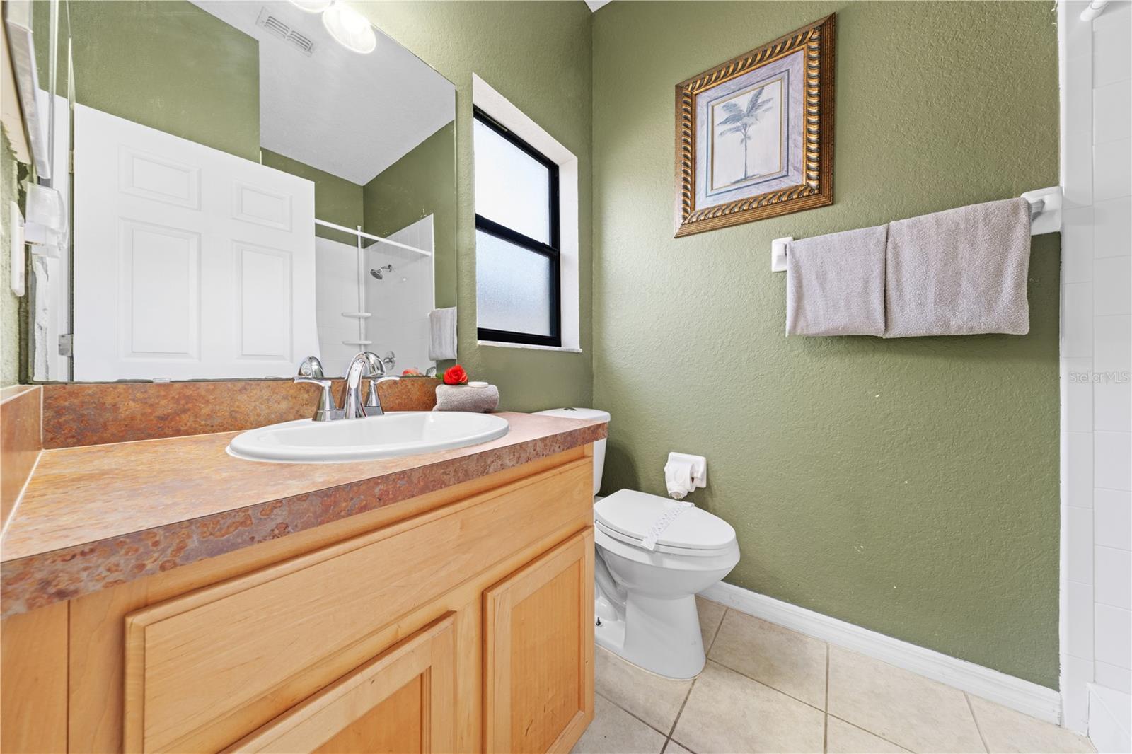 HIGH GROVE UNIT 01 LT 01 PB 50 PG 19-20 - Residential