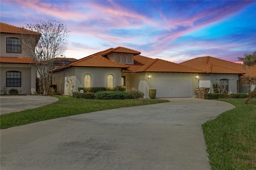 Photo of 345 Summer Place Loop, Clermont, FL 34714 (MLS # O6388358)