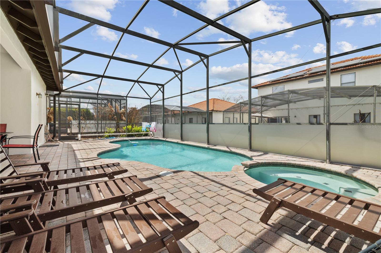 HIGH GROVE UNIT 01 LT 01 PB 50 PG 19-20 - Residential