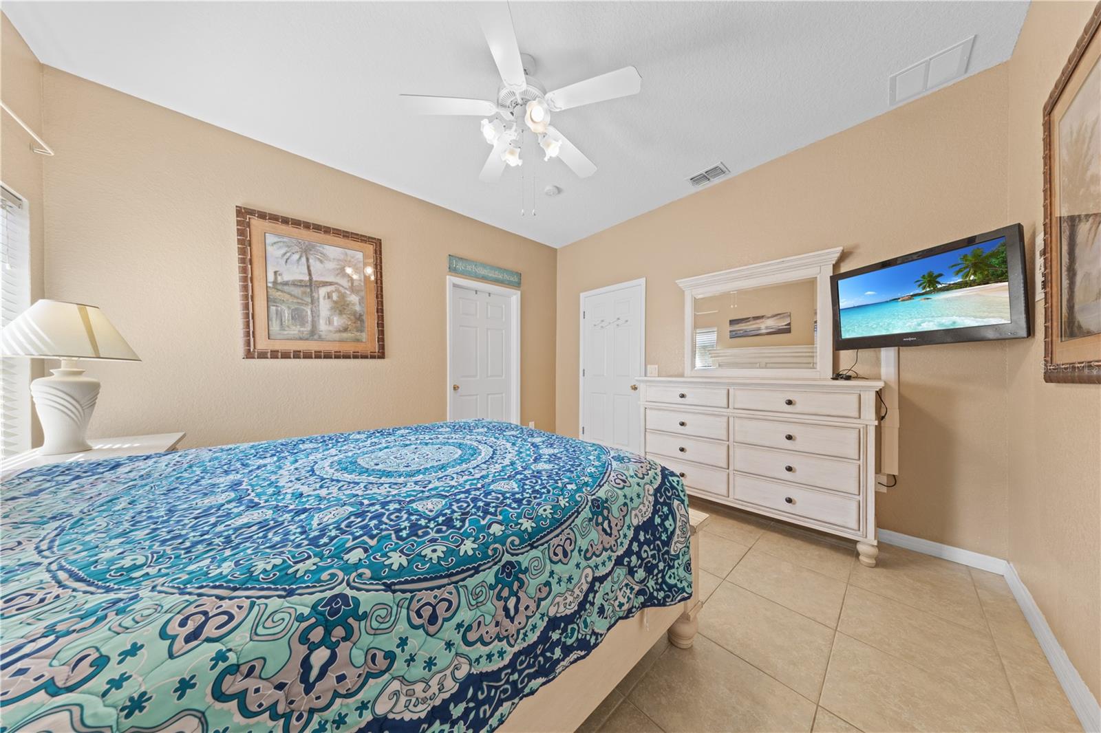 HIGH GROVE UNIT 01 LT 01 PB 50 PG 19-20 - Residential