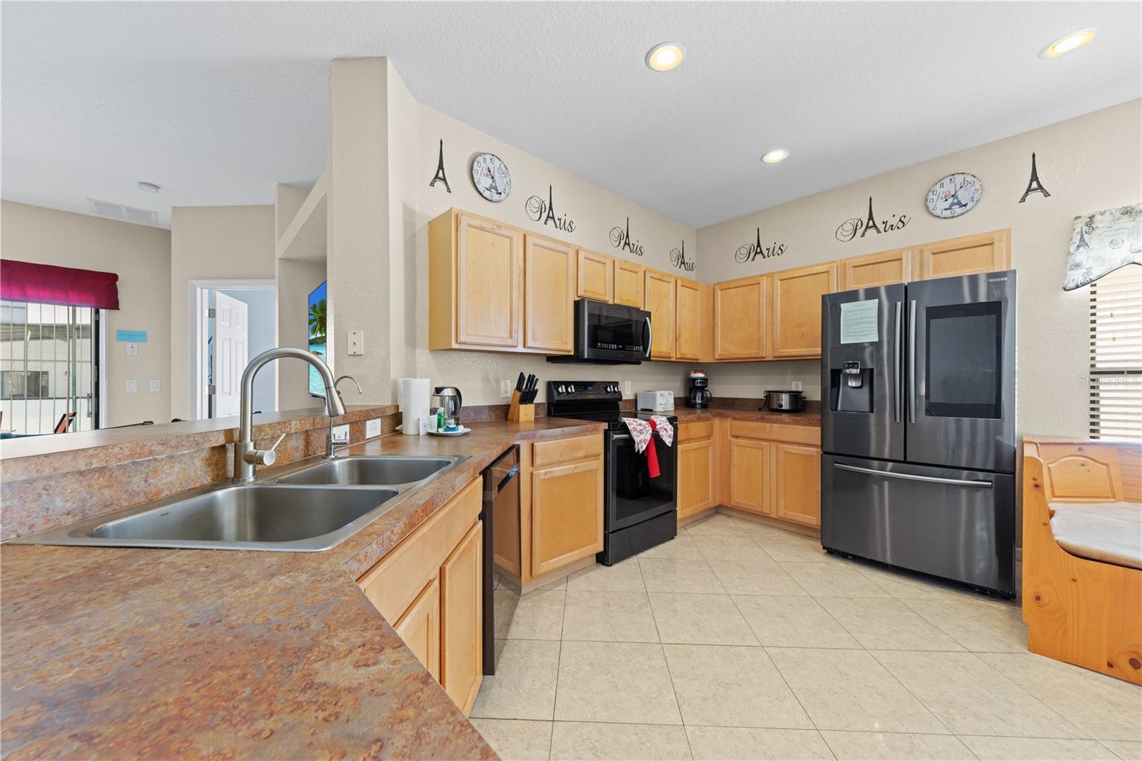 HIGH GROVE UNIT 01 LT 01 PB 50 PG 19-20 - Residential