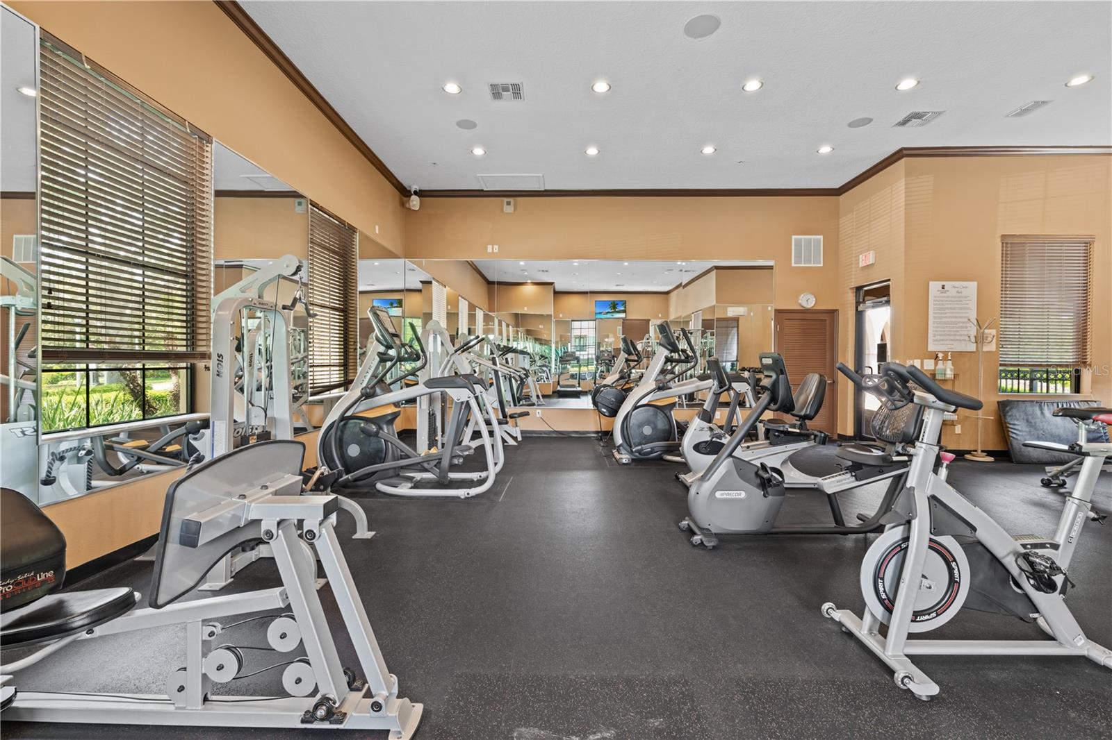 FOUNTAIN PARKE AT LAKE MARY - Residential