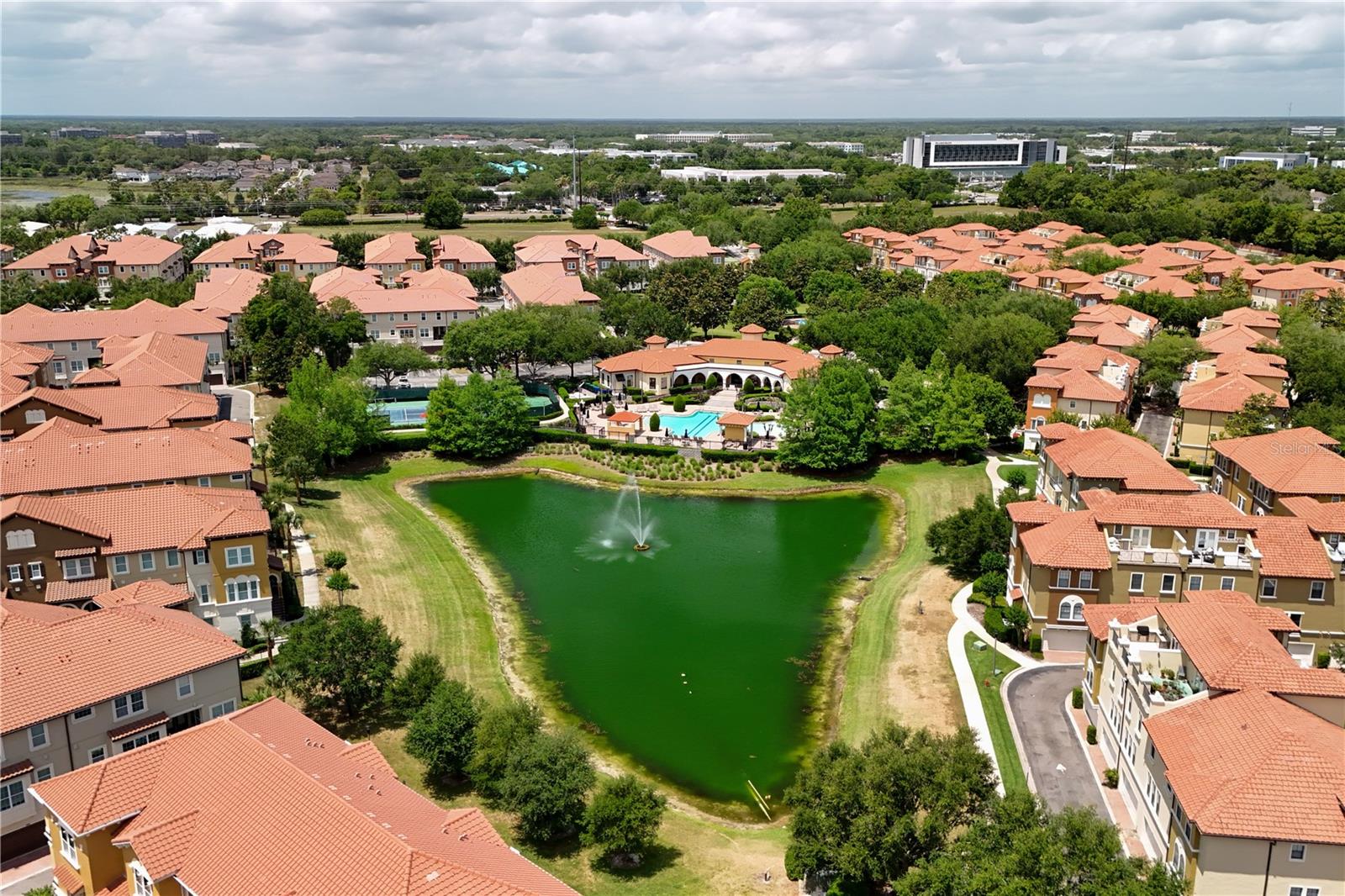 FOUNTAIN PARKE AT LAKE MARY - Residential
