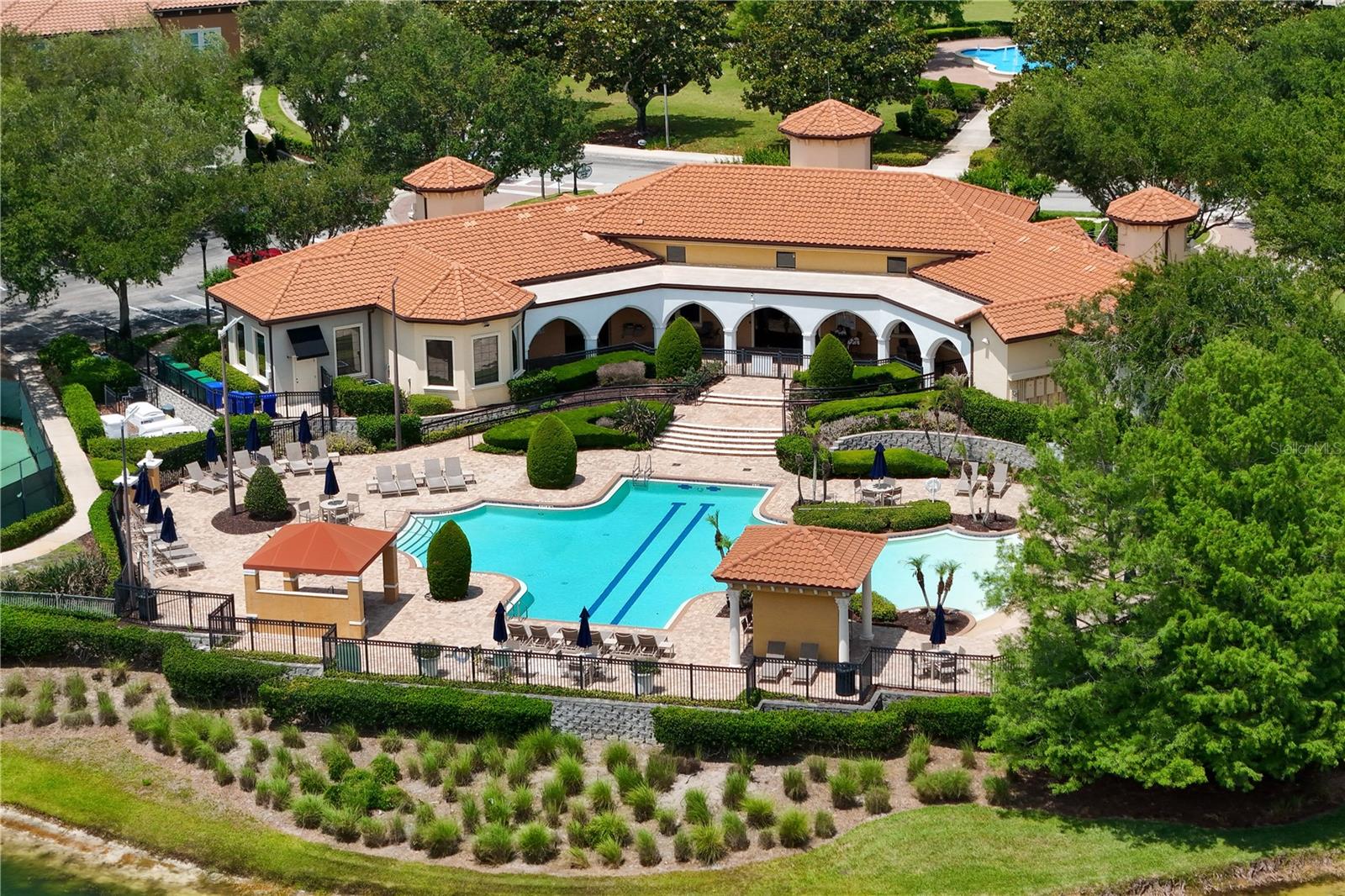 FOUNTAIN PARKE AT LAKE MARY - Residential