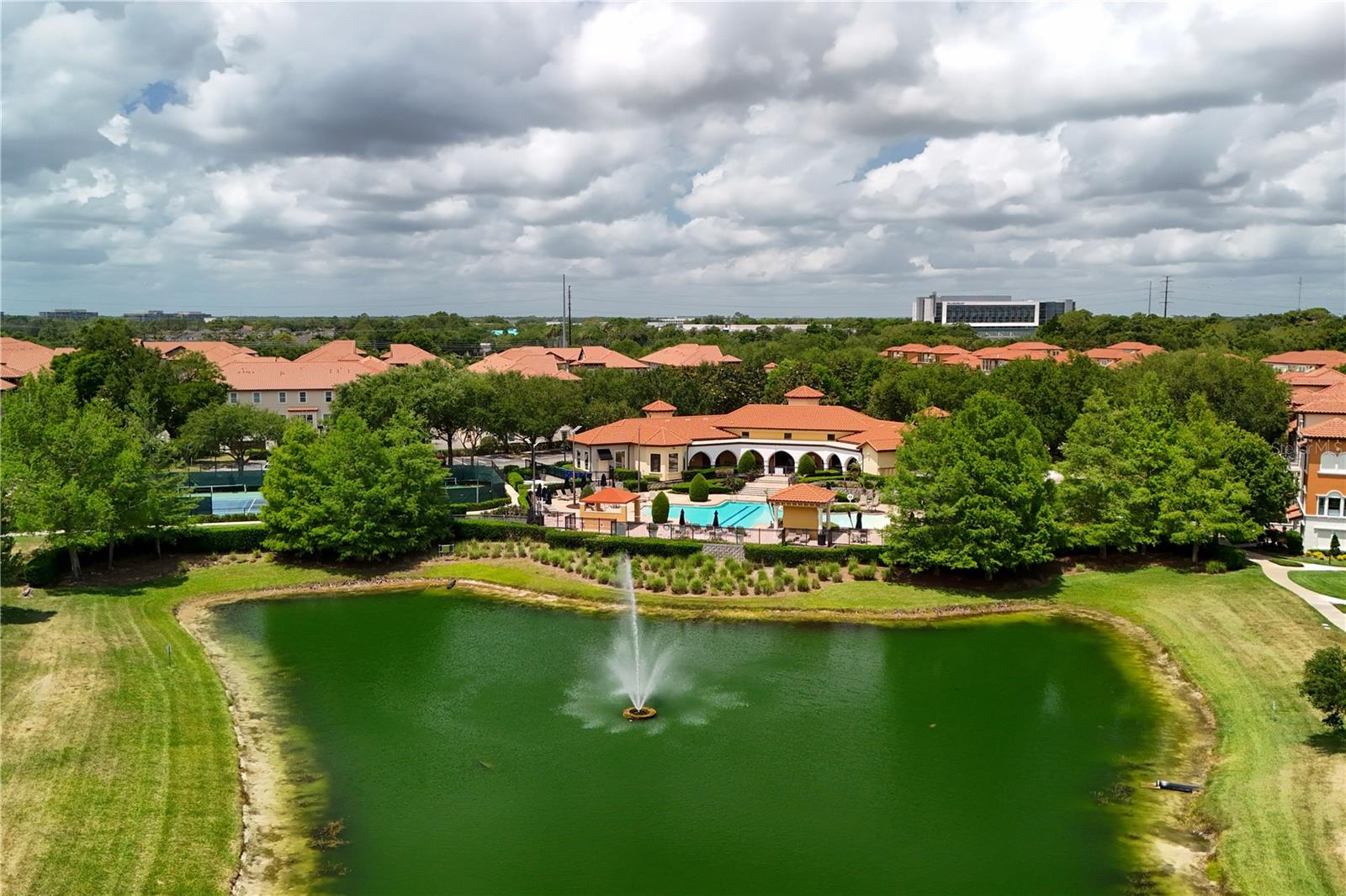 FOUNTAIN PARKE AT LAKE MARY - Residential