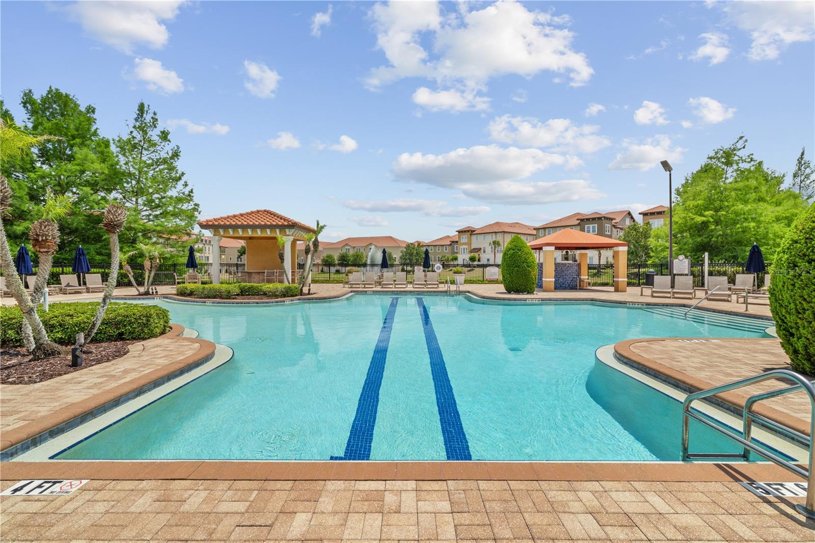 FOUNTAIN PARKE AT LAKE MARY - Residential