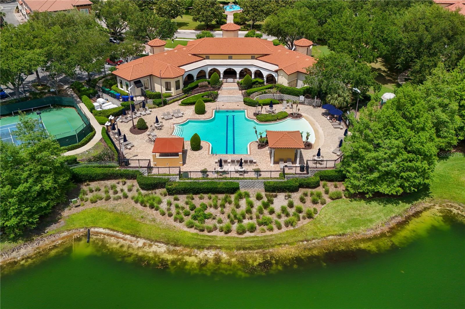 FOUNTAIN PARKE AT LAKE MARY - Residential