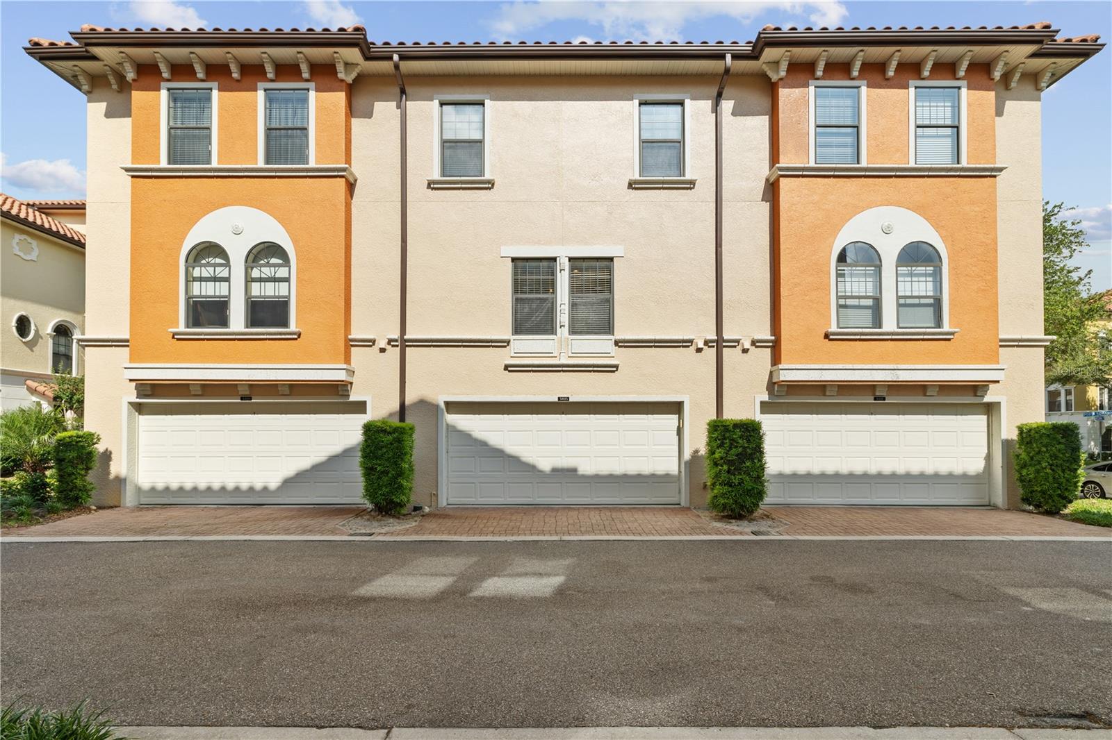 FOUNTAIN PARKE AT LAKE MARY - Residential
