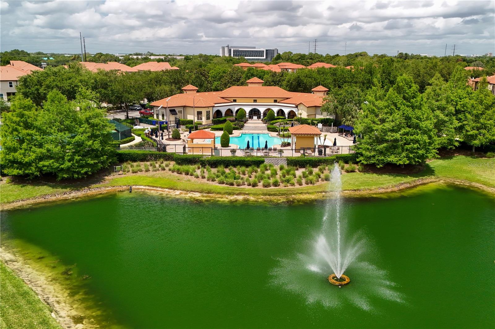 FOUNTAIN PARKE AT LAKE MARY - Residential