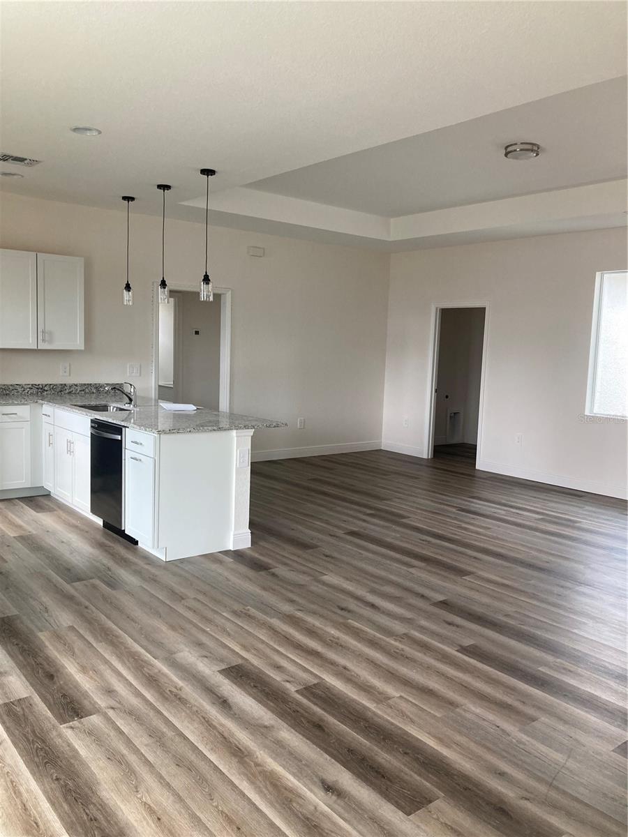 PORT CHARLOTTE SUB 08 - Residential Lease