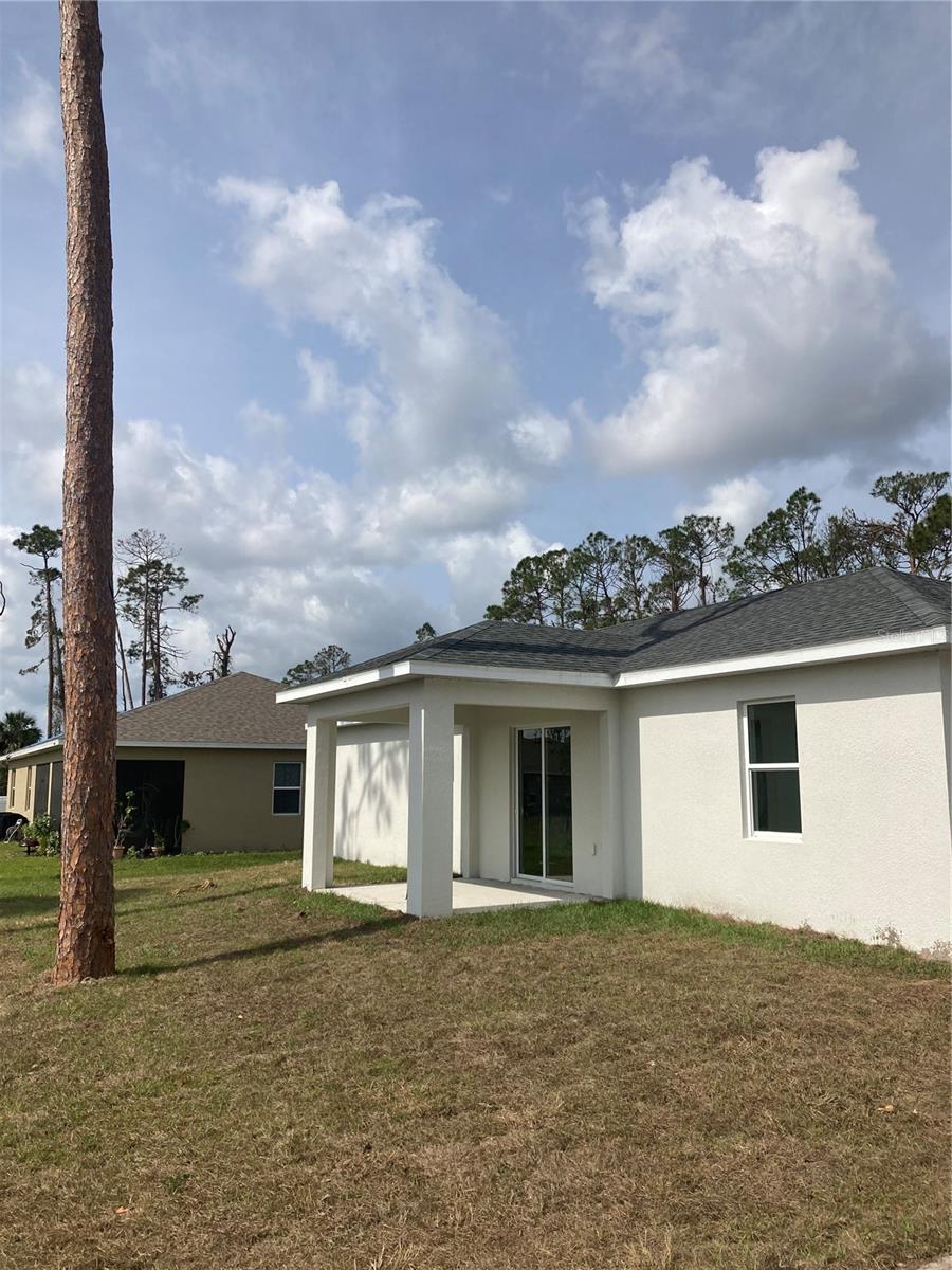 PORT CHARLOTTE SUB 08 - Residential Lease