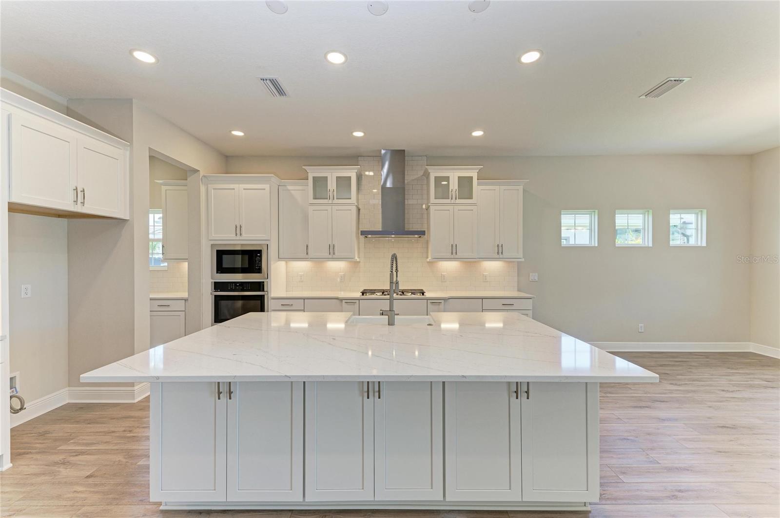 WELLEN PARK - Residential