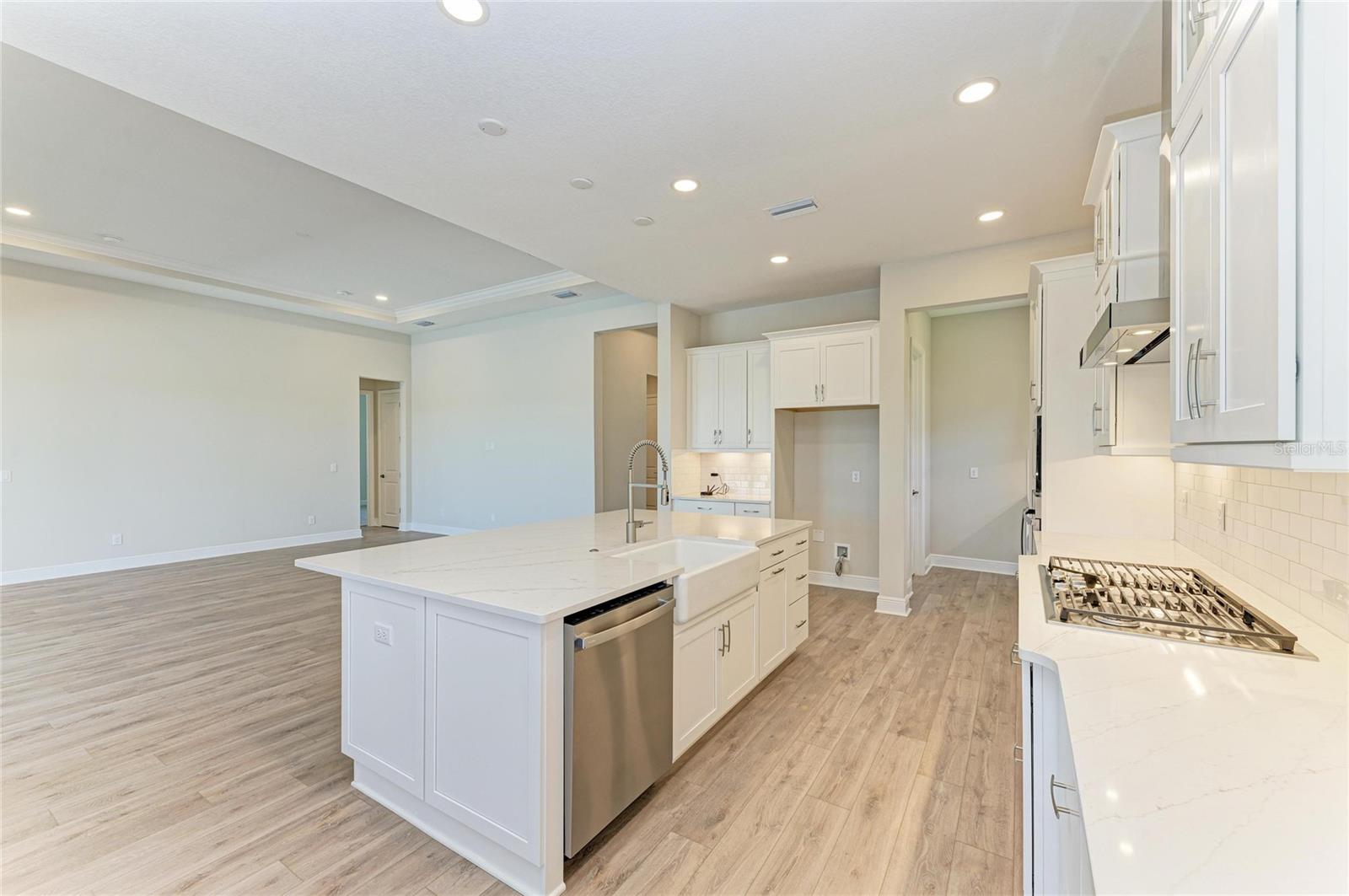 WELLEN PARK - Residential