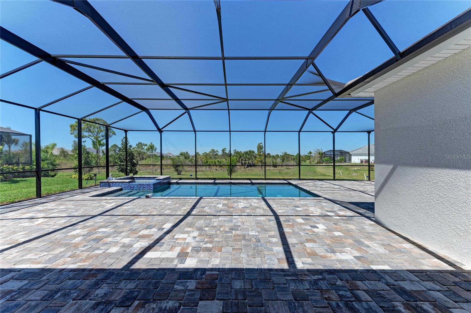 WELLEN PARK - Residential