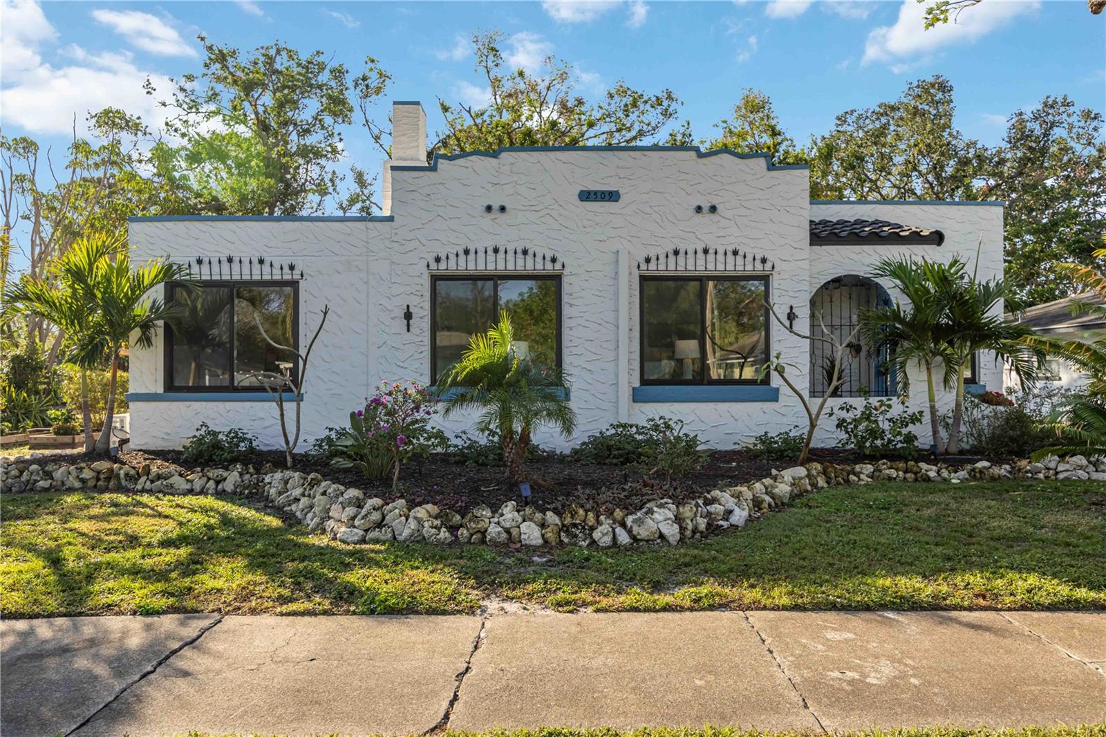 2509 14TH AVENUE W