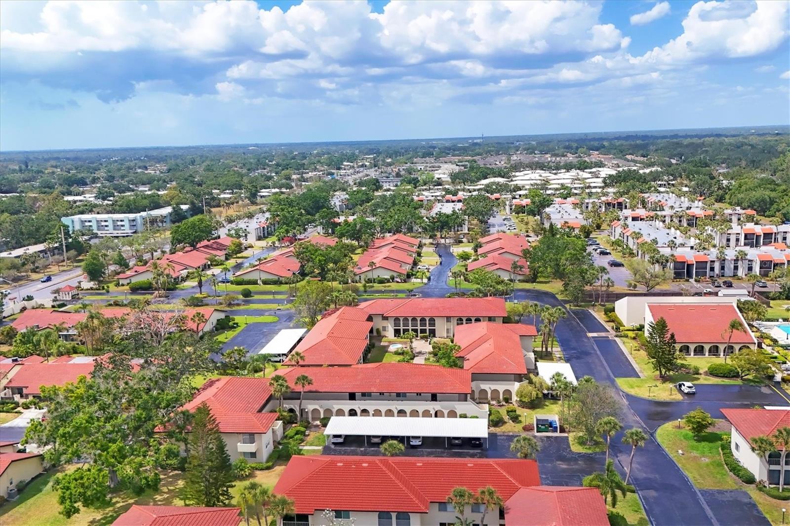 VILLAGE PLAZA SEC 1 - Residential