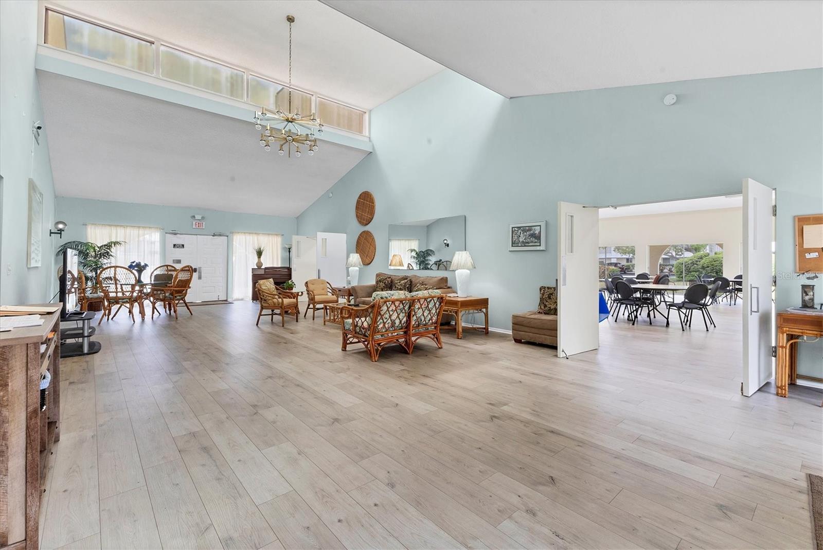 VILLAGE PLAZA SEC 1 - Residential