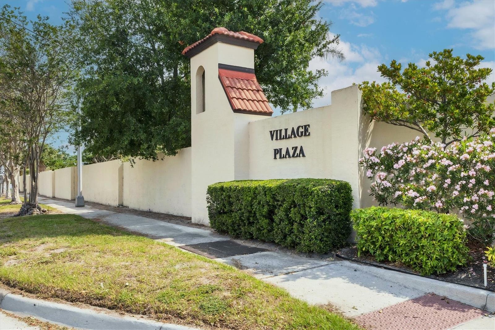 VILLAGE PLAZA SEC 1 - Residential