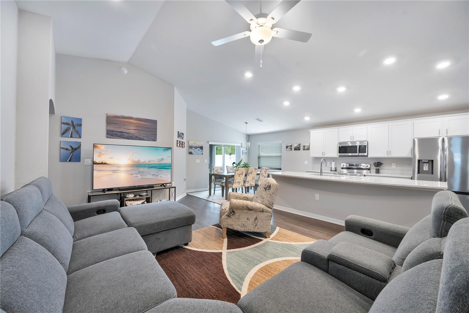 EAGLE HAMMOCK - Residential