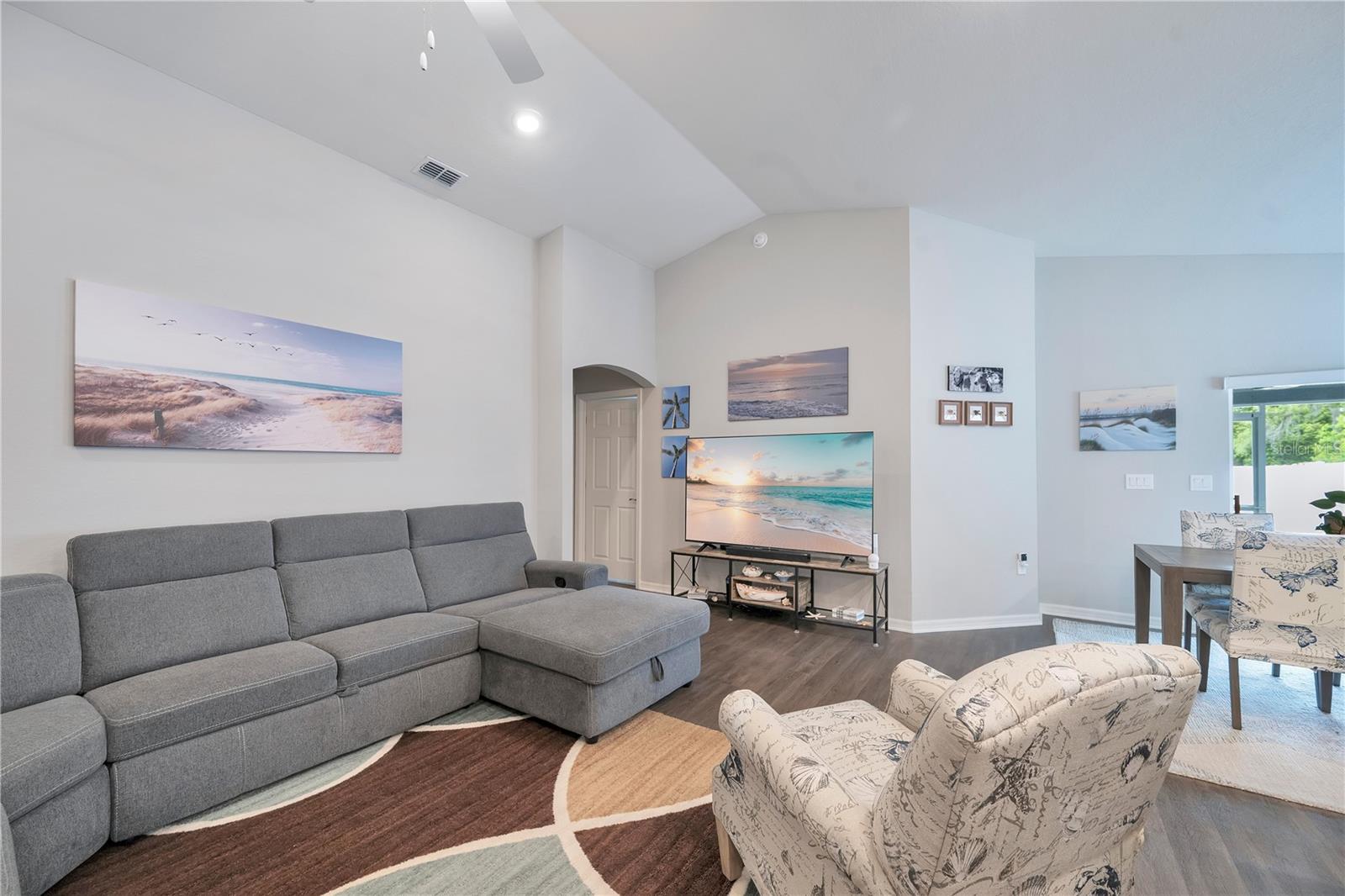 EAGLE HAMMOCK - Residential