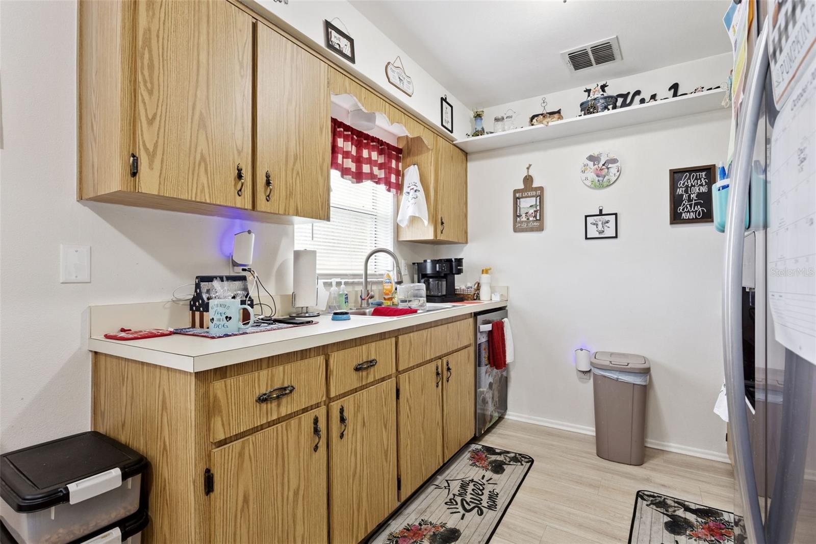 EAST UMATILLA - Residential