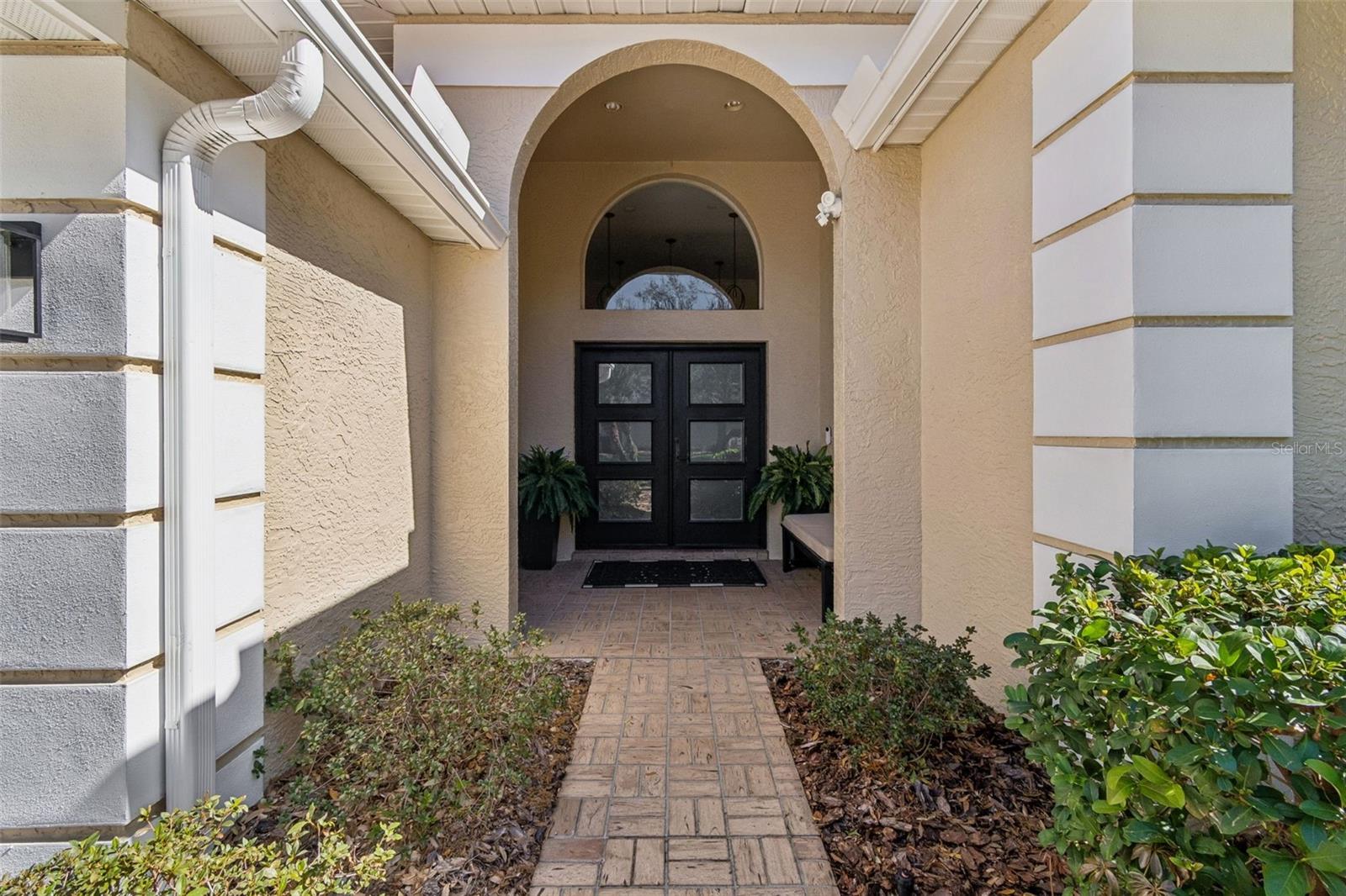 17503 EDINBURGH DRIVE