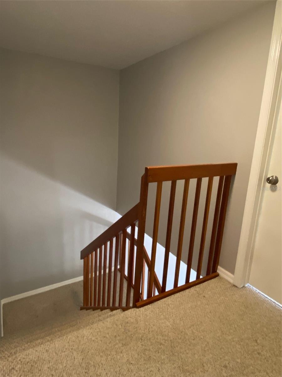 LEESBURG ROYAL OAK ESTATES - Residential