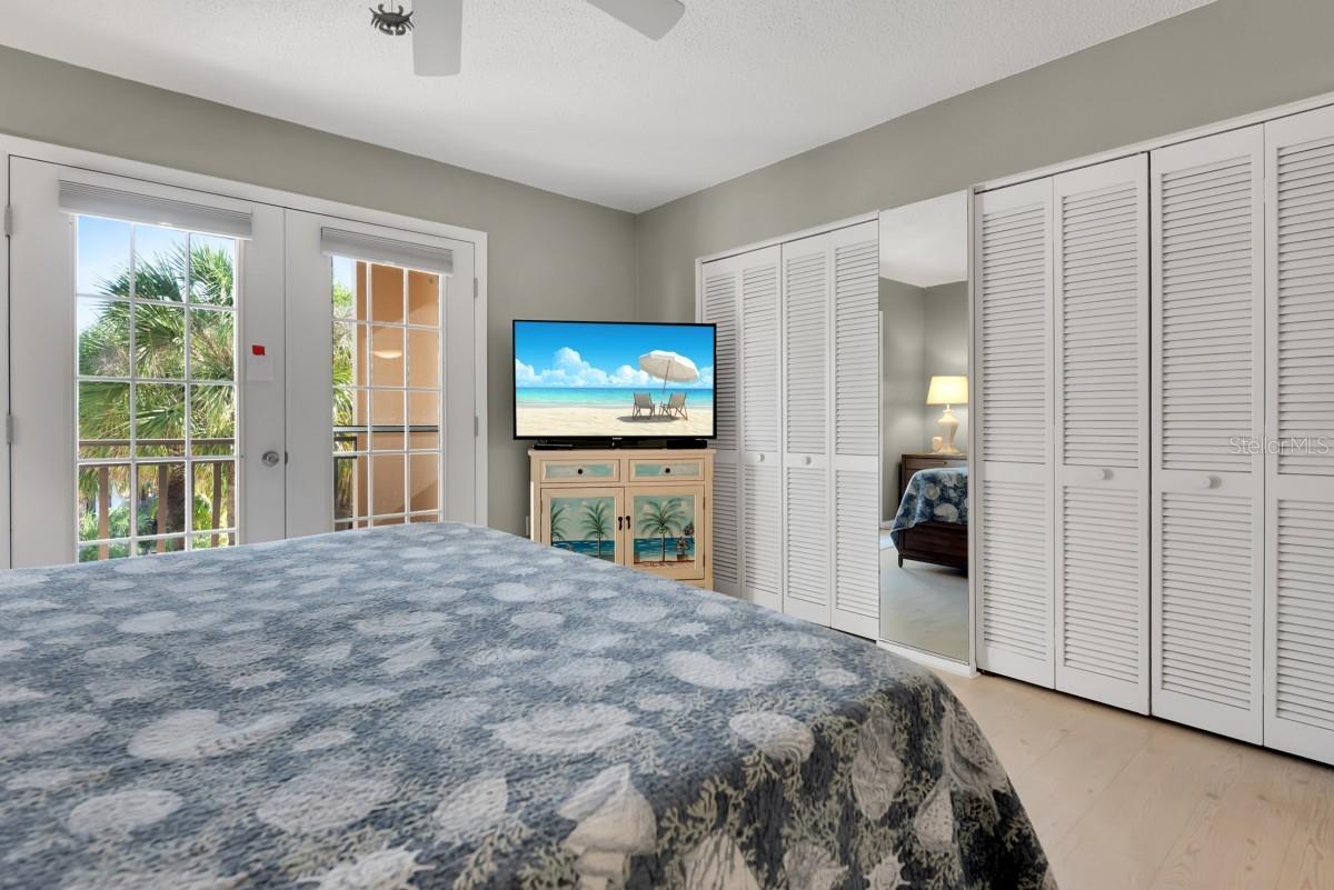 SUNSET TERRACE - Residential