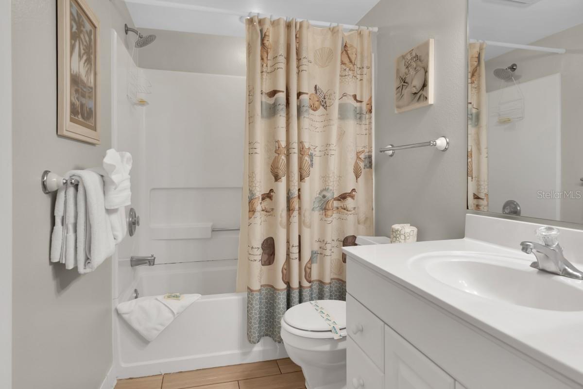 SUNSET TERRACE - Residential