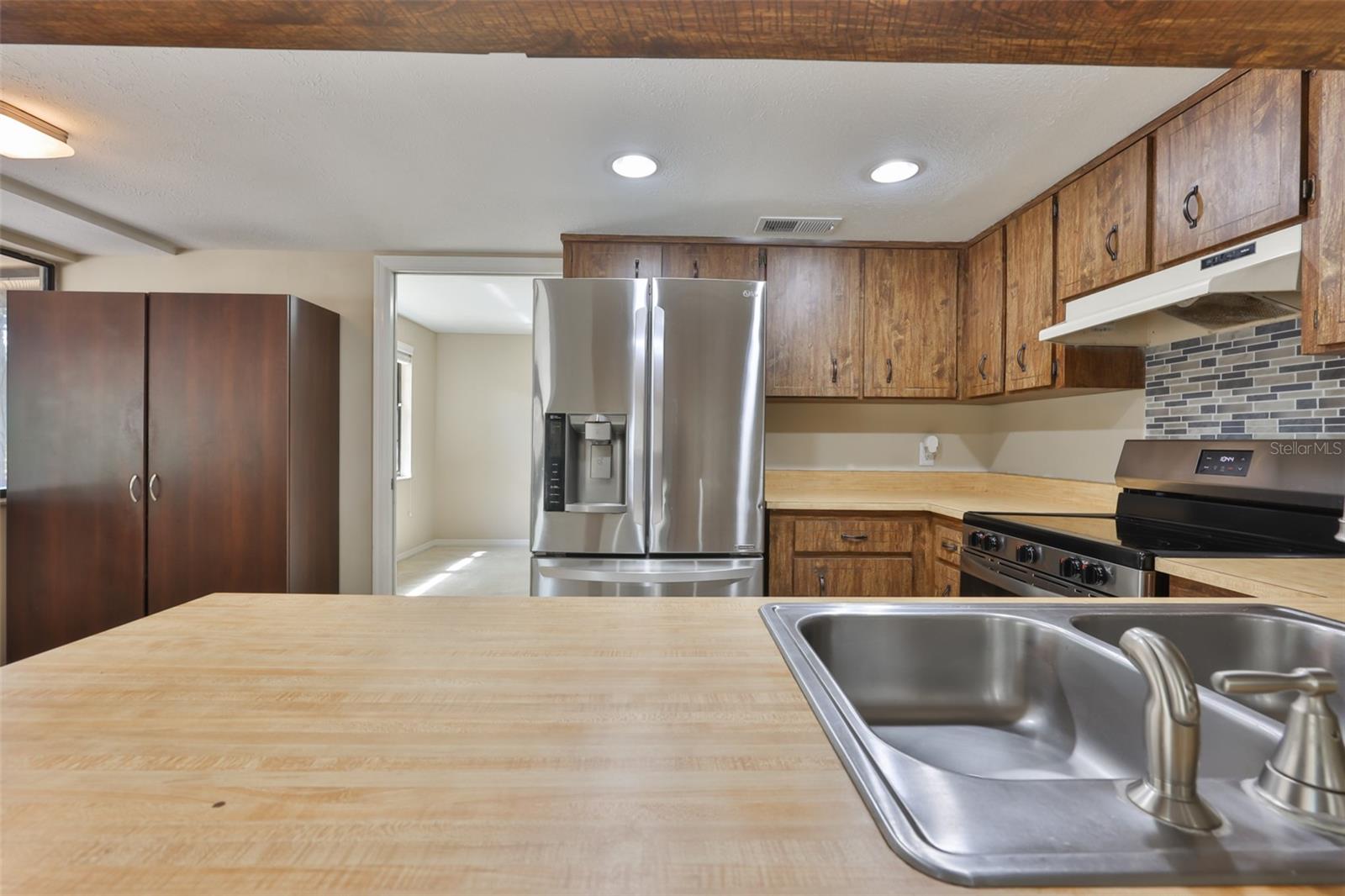 ROLLING MEADOWS - Residential