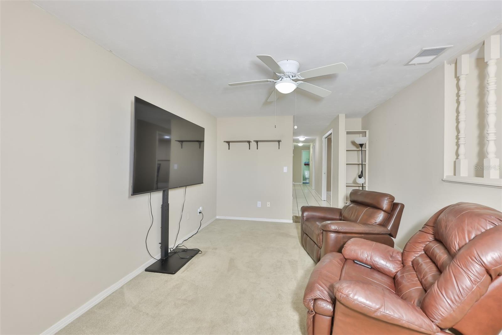 ROLLING MEADOWS - Residential