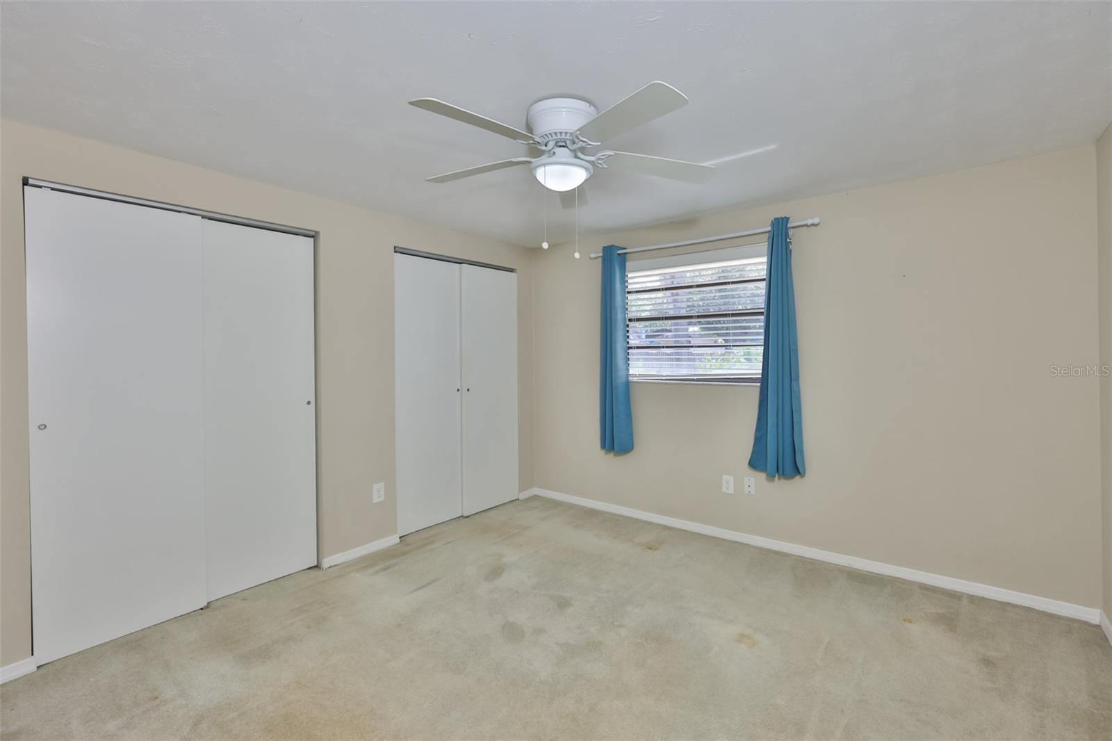 ROLLING MEADOWS - Residential