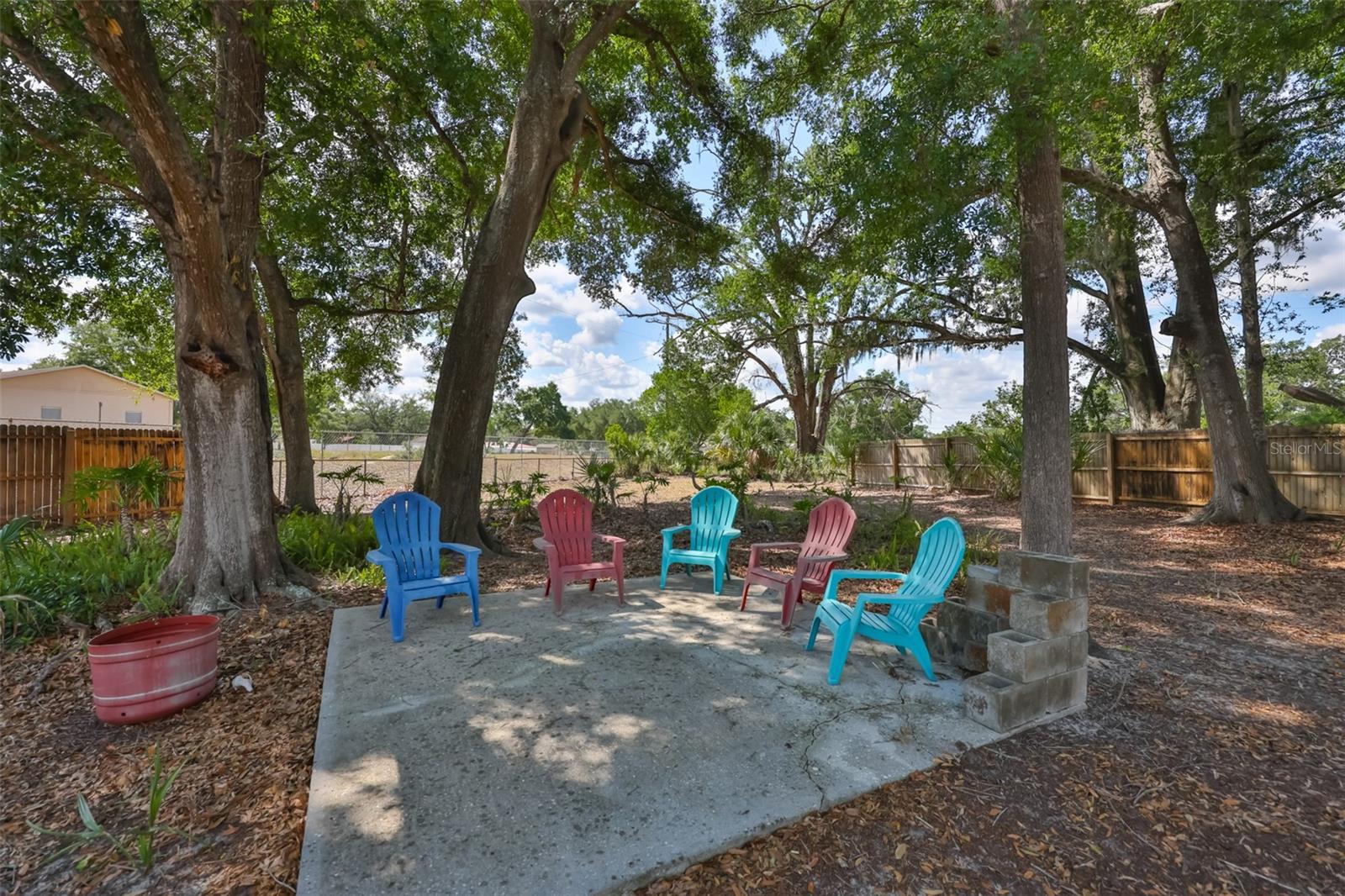 ROLLING MEADOWS - Residential