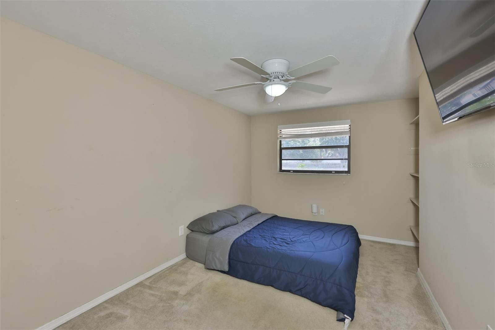 ROLLING MEADOWS - Residential